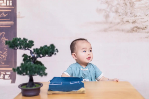 宝鸡宝宝腿纹不对称怎么办 宝鸡宝宝腿纹不对称怎么办